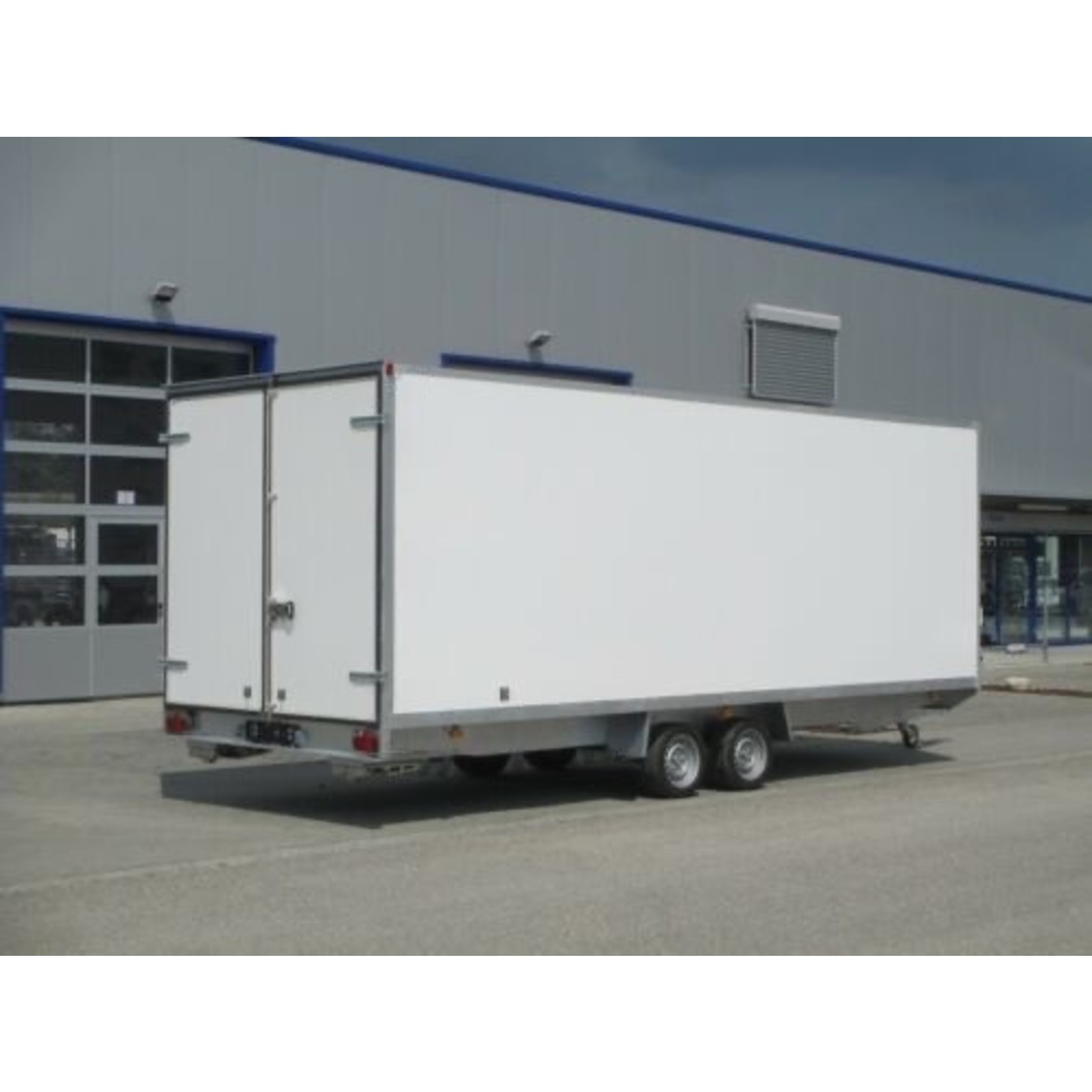 NIEWIADÒW FC3562HTL – Kofferanhänger 3500kg