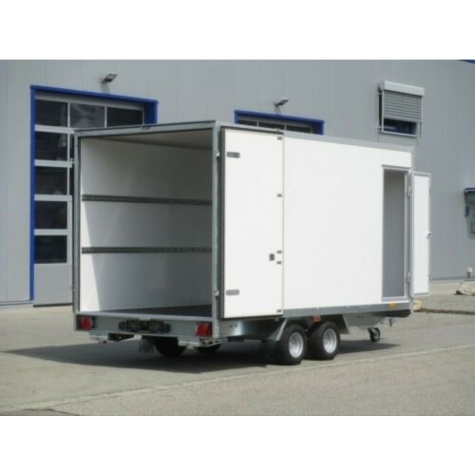 FC2740HTL - Remorque caisson 2700kg