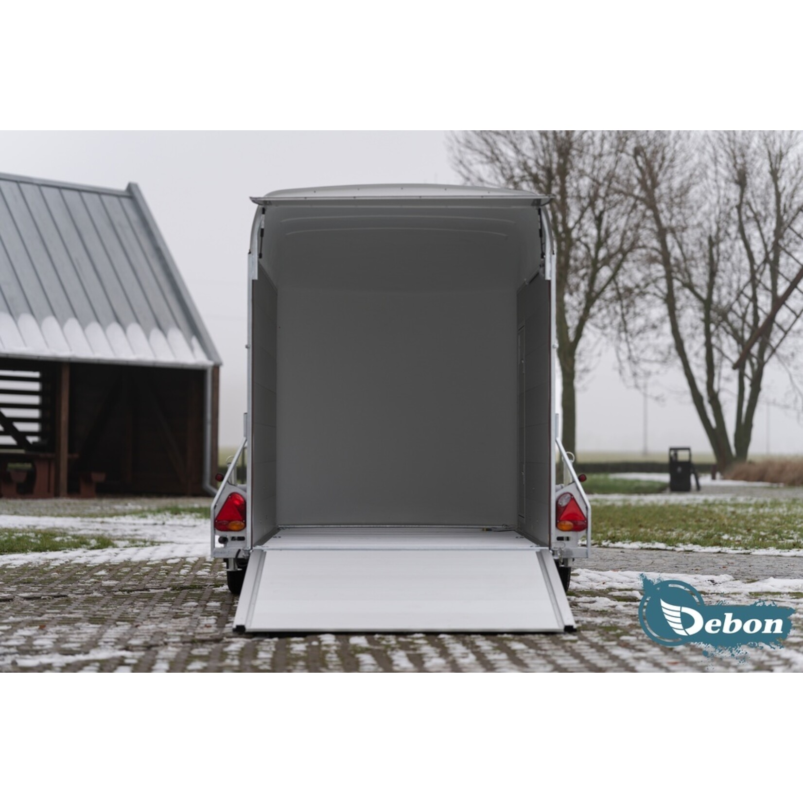 Debon Remorque fourgon Debon simple essieu