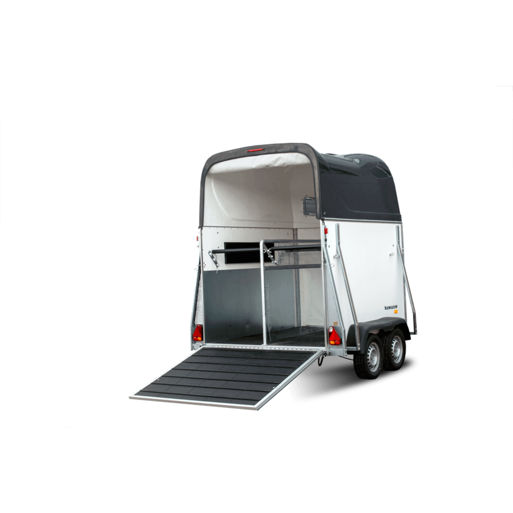 NIEWIADÒW Les vans Niewiadow sont fabriqués en matériaux robustes