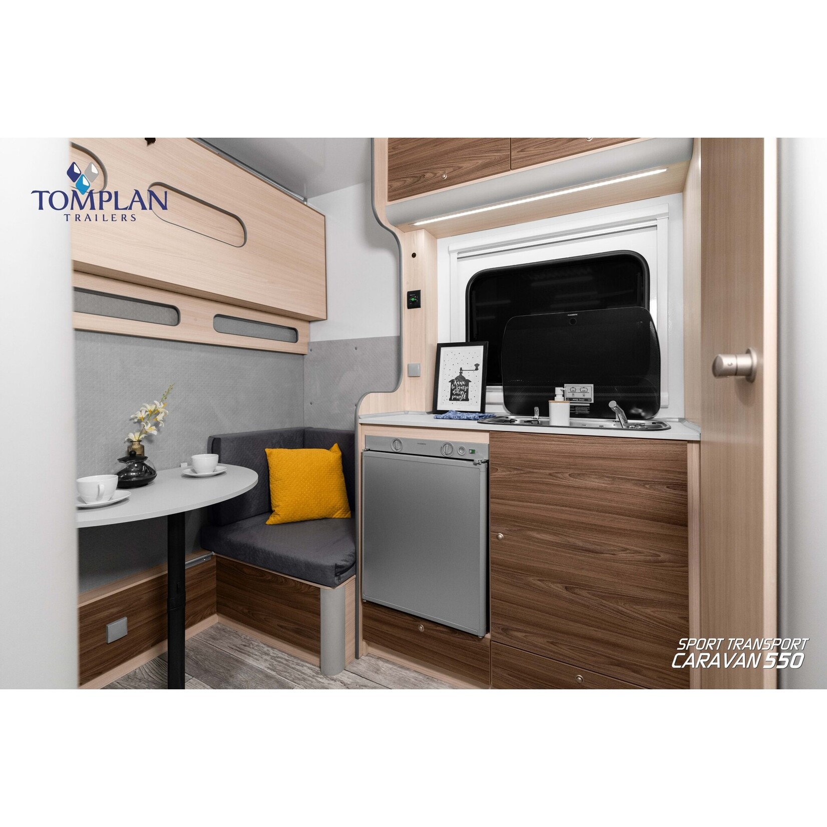 TOMPLAN Midi Sport Wohnwagen TFS 550T.01 SC Heckrampe mit Alu