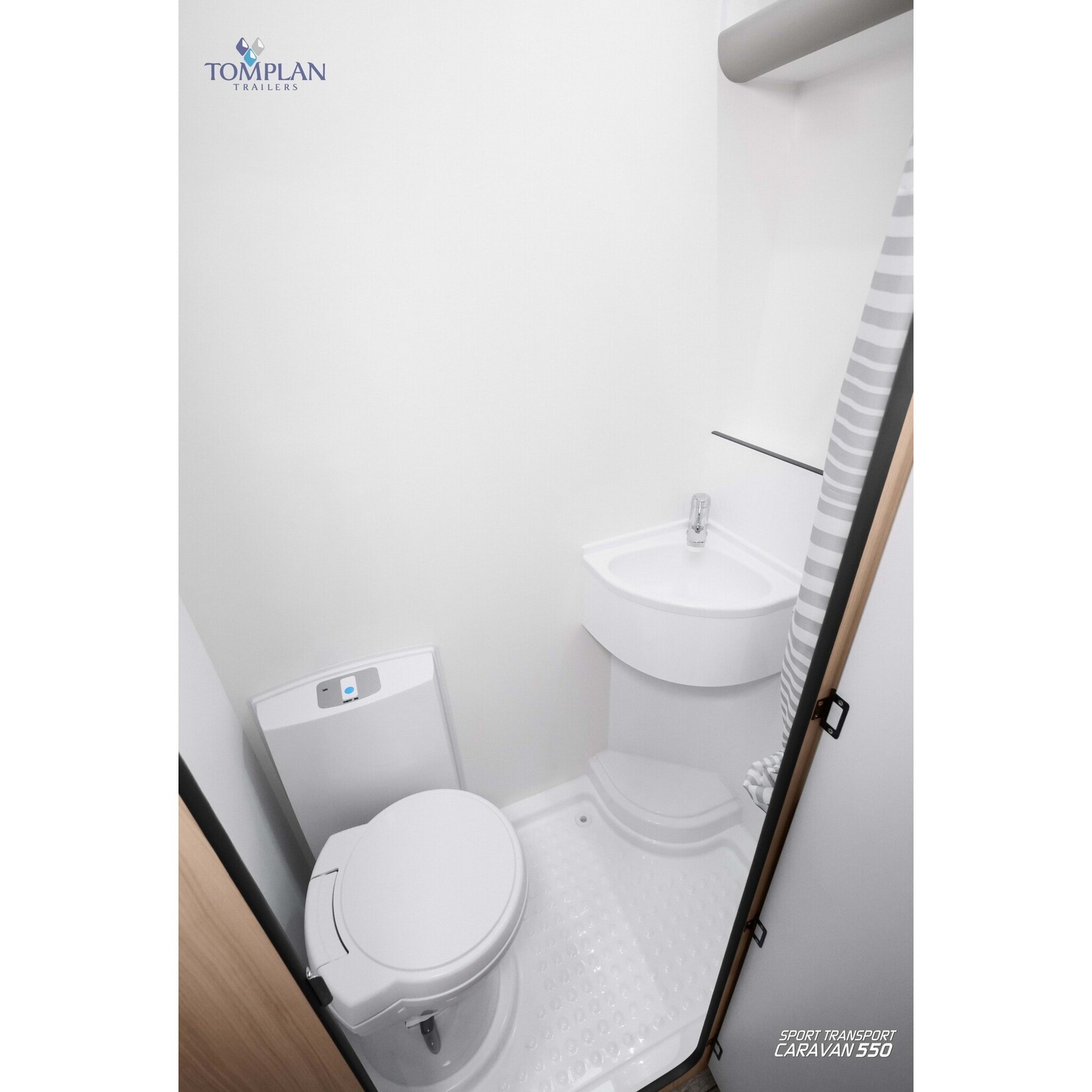 TOMPLAN Midi Sport Caravane TFS 550T.01 SC Rampe arrière avec alu