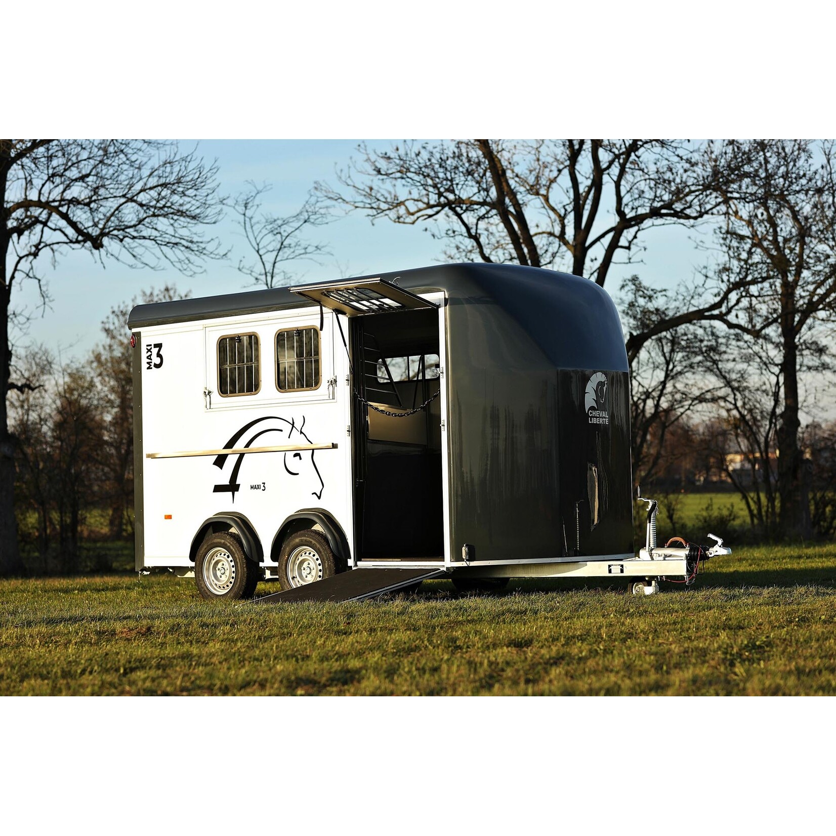 Cheval Liberté Cheval Liberté Maxi 3 - Van pour chevaux