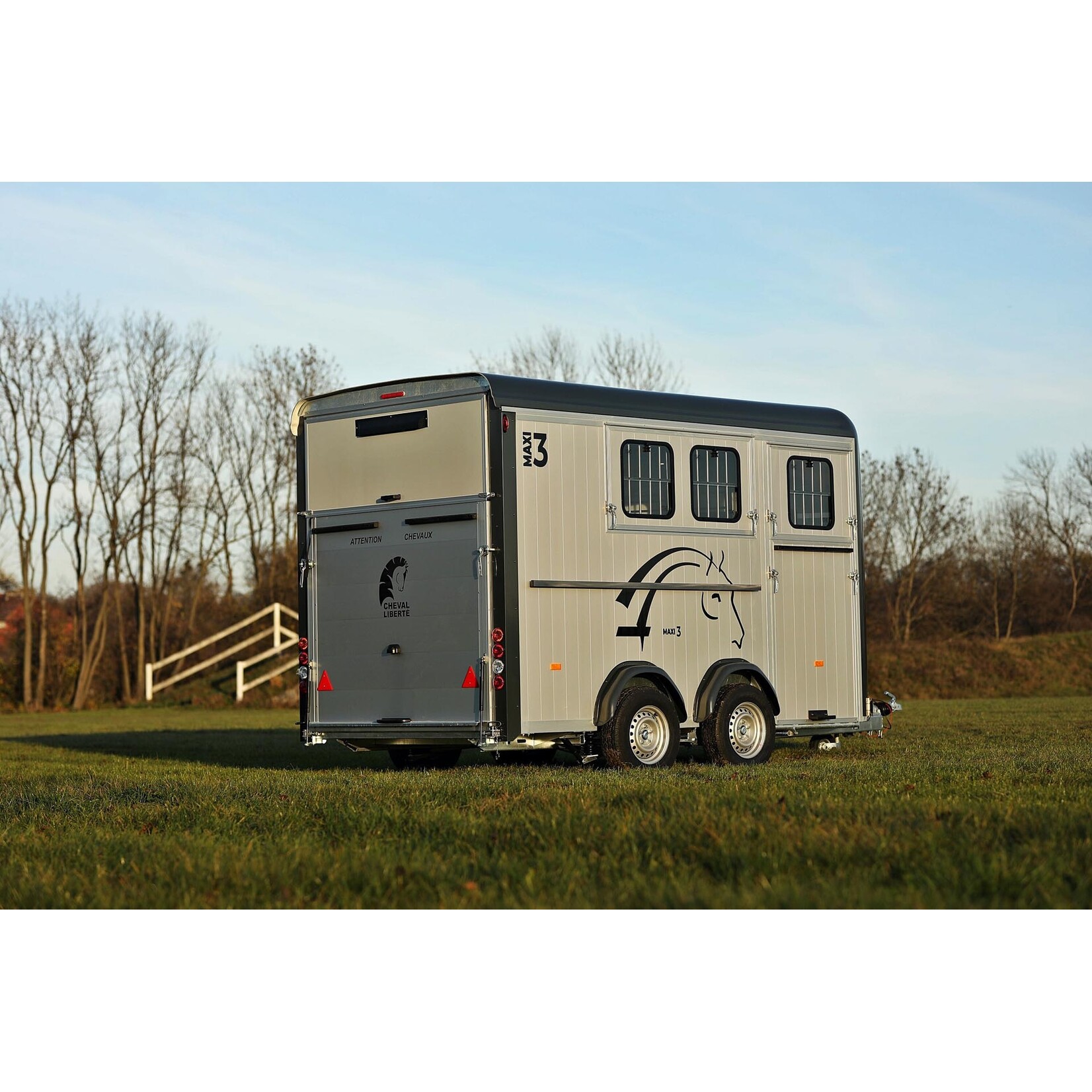 Cheval Liberté Cheval Liberté Maxi 3 - Pferdetransporter