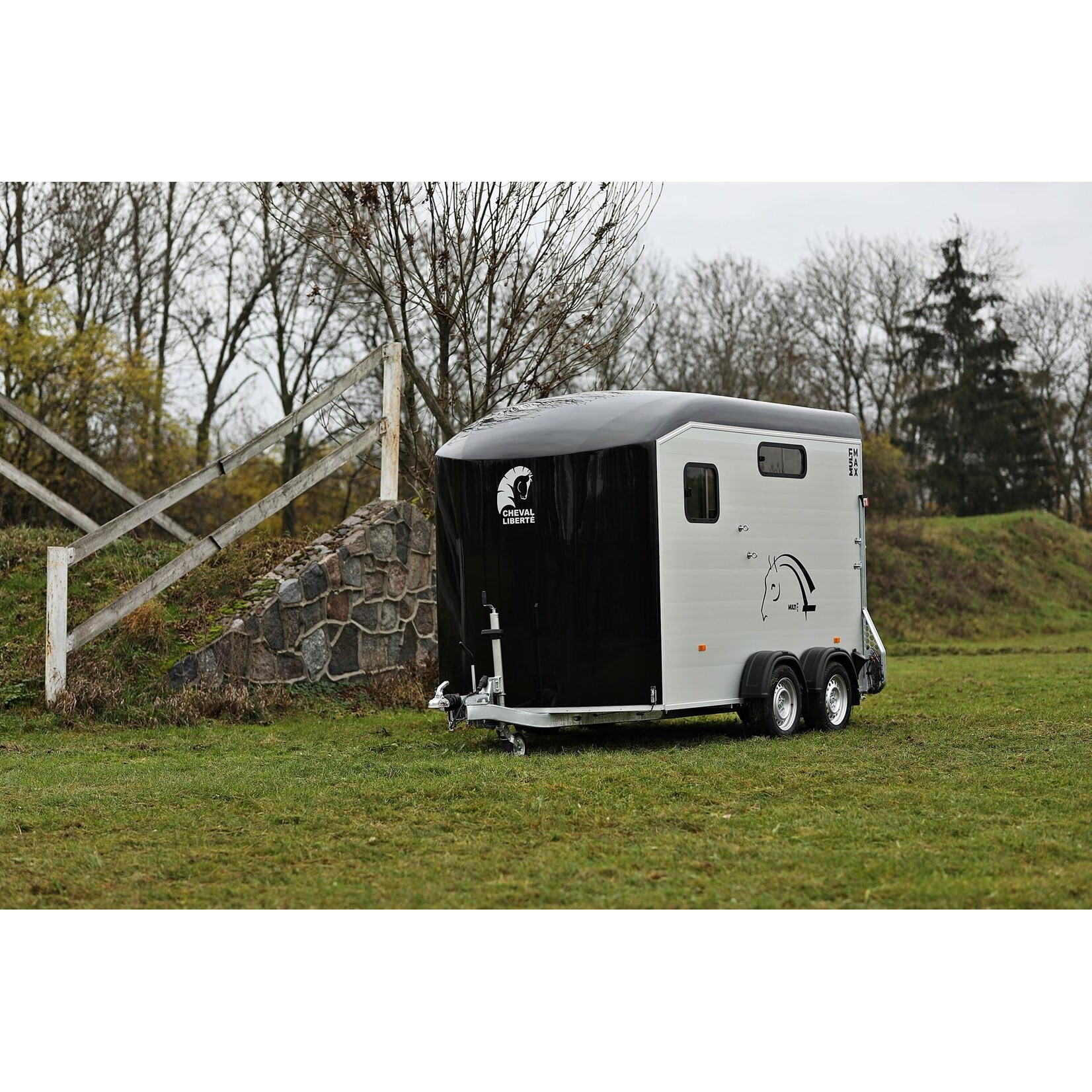 Cheval Liberté Cheval Liberté Multimax – Van pour chevaux