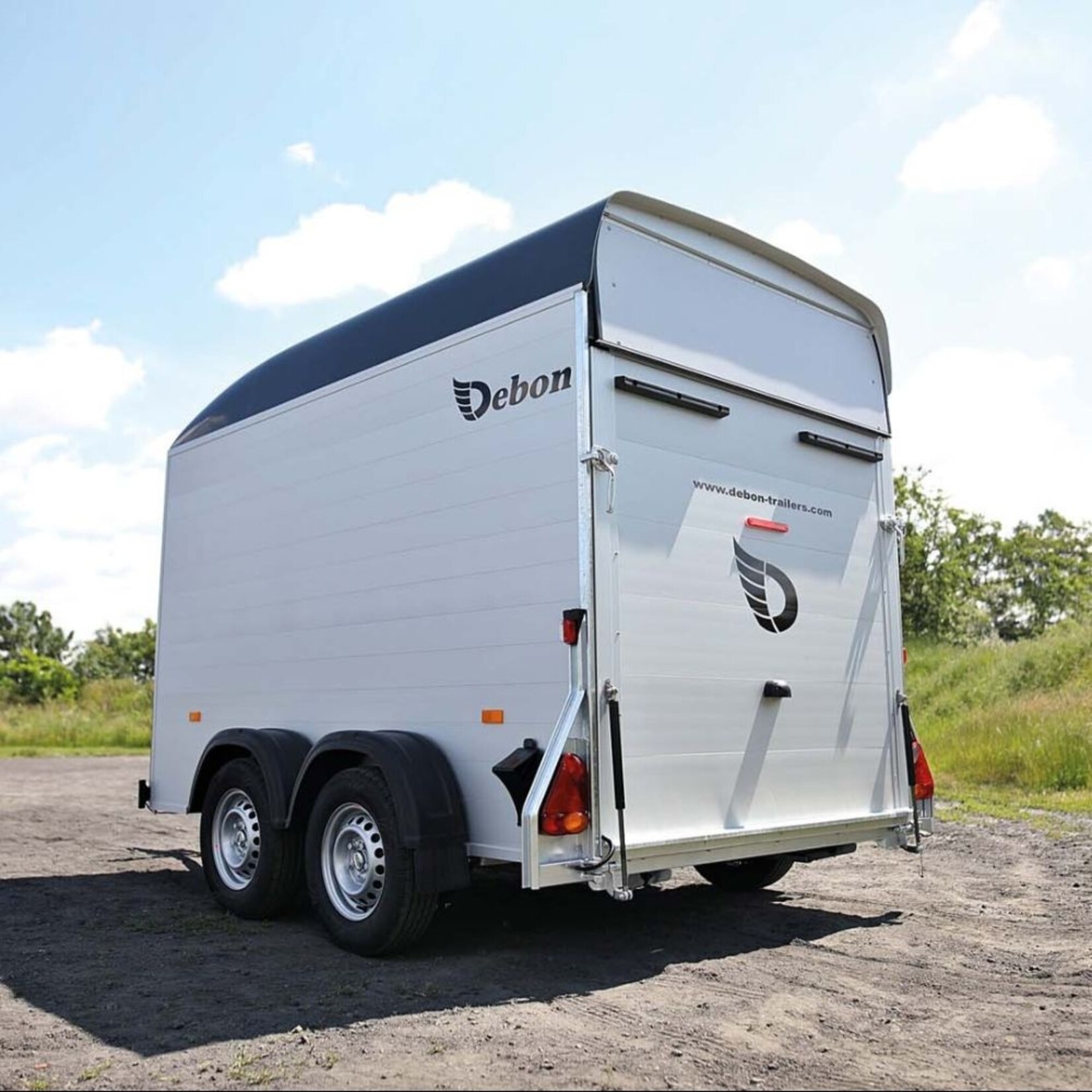Debon Remorque fourgon Debon deux essieu