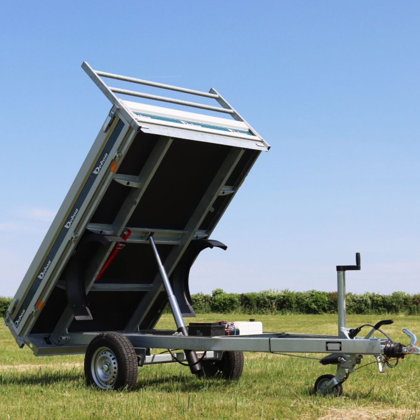 Debon PW0 ECO 1500 - benne basculante arrière manuelle