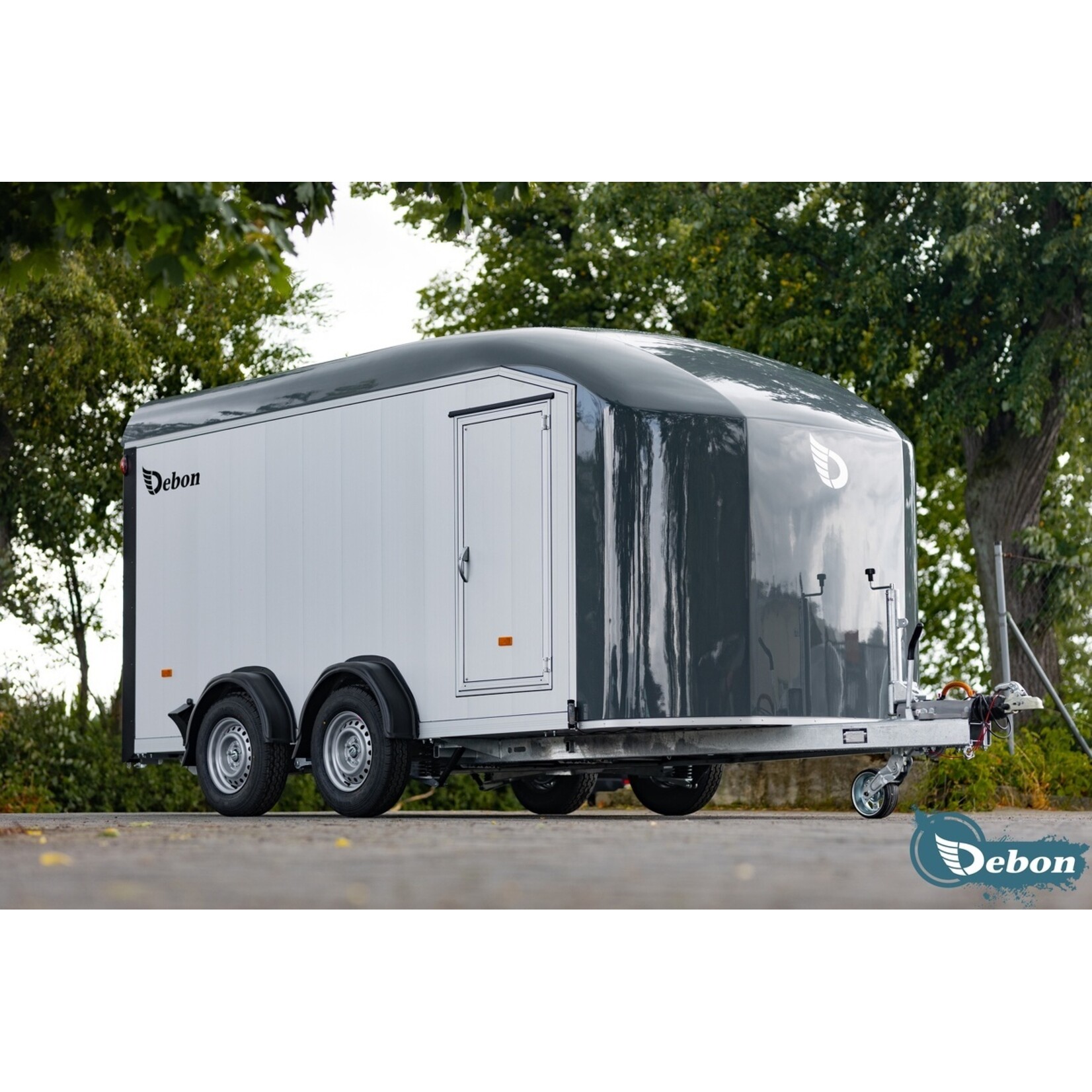 Debon Debon Roadster 800