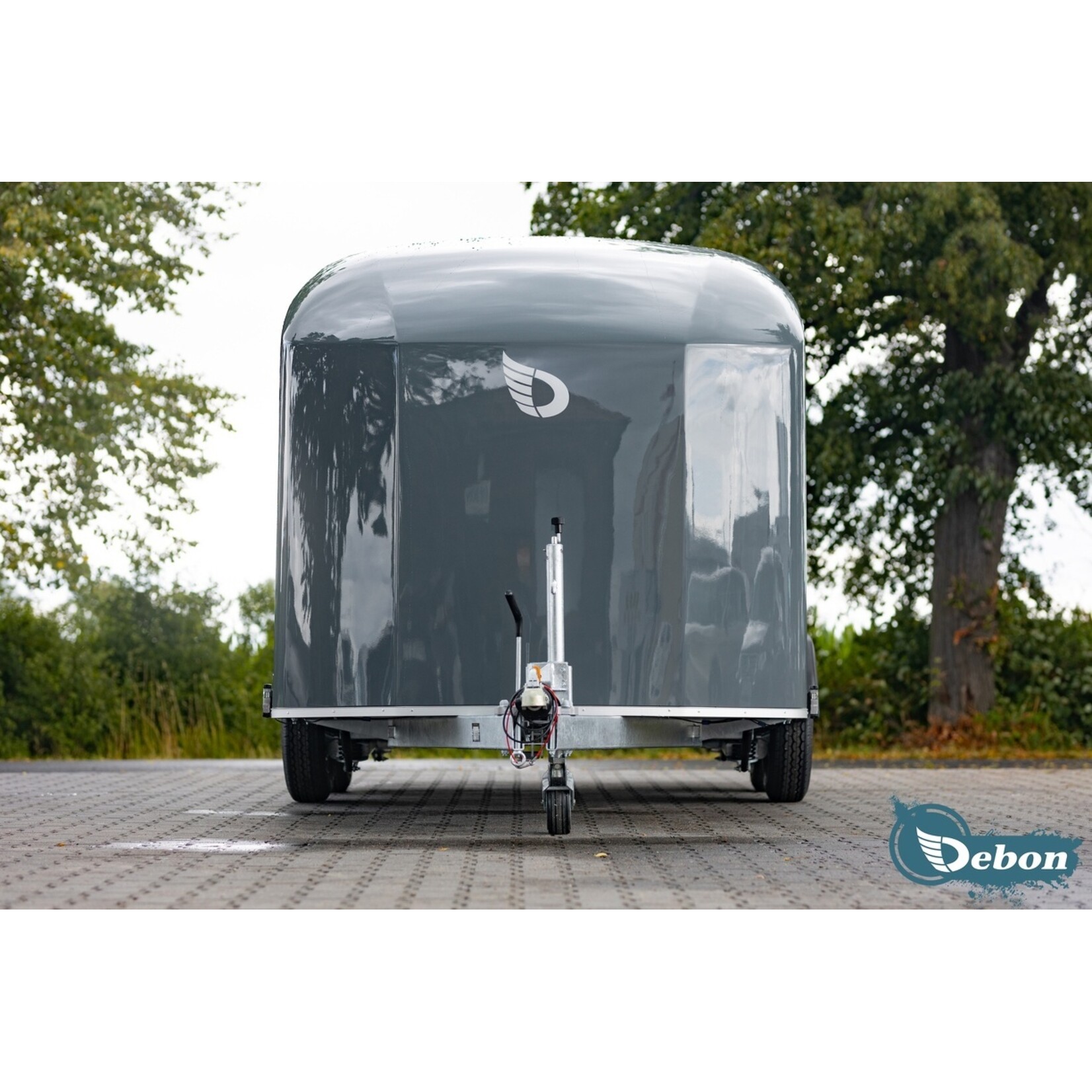 Debon Debon Roadster 800 – Remorque fourgon robuste pour transport de voitures
