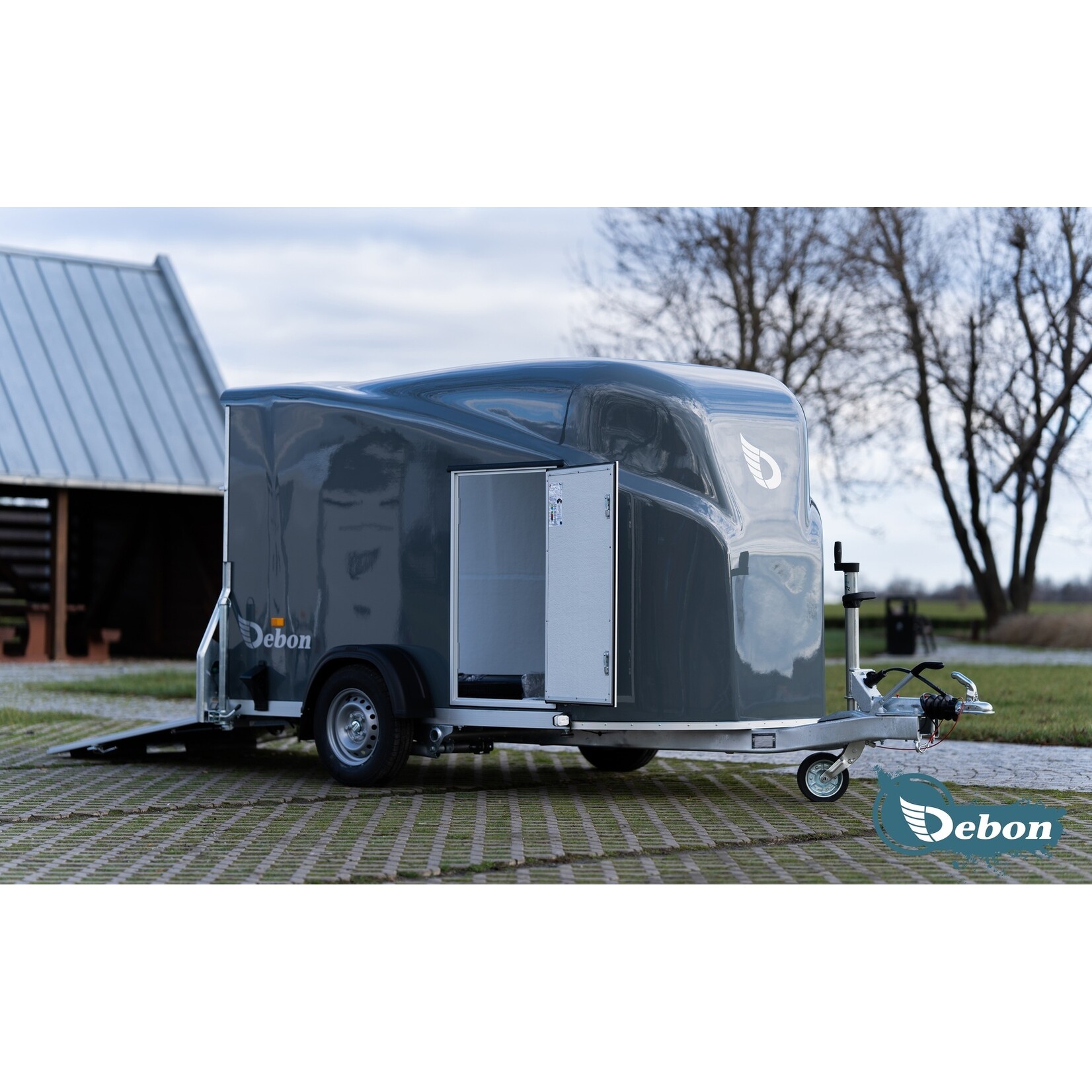 Debon Roadster Cargo