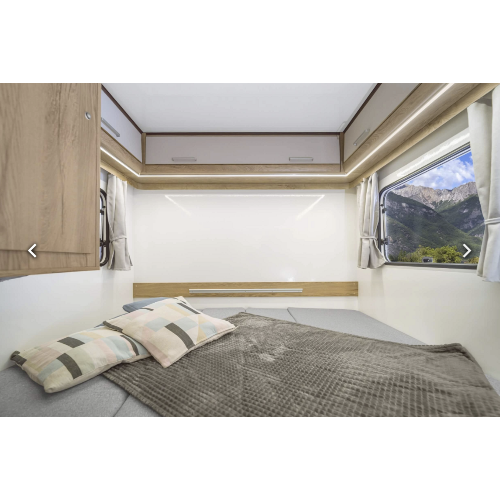 NIEWIADÒW Niewiadow Lazur 3 – Caravane compacte