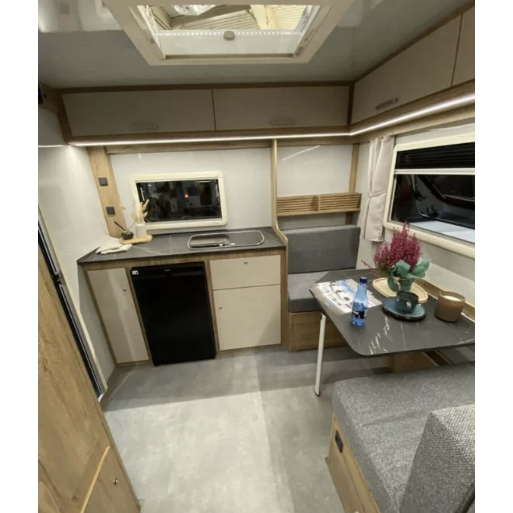 NIEWIADÒW Niewiadów N-Star – Caravane compacte et spacieuse