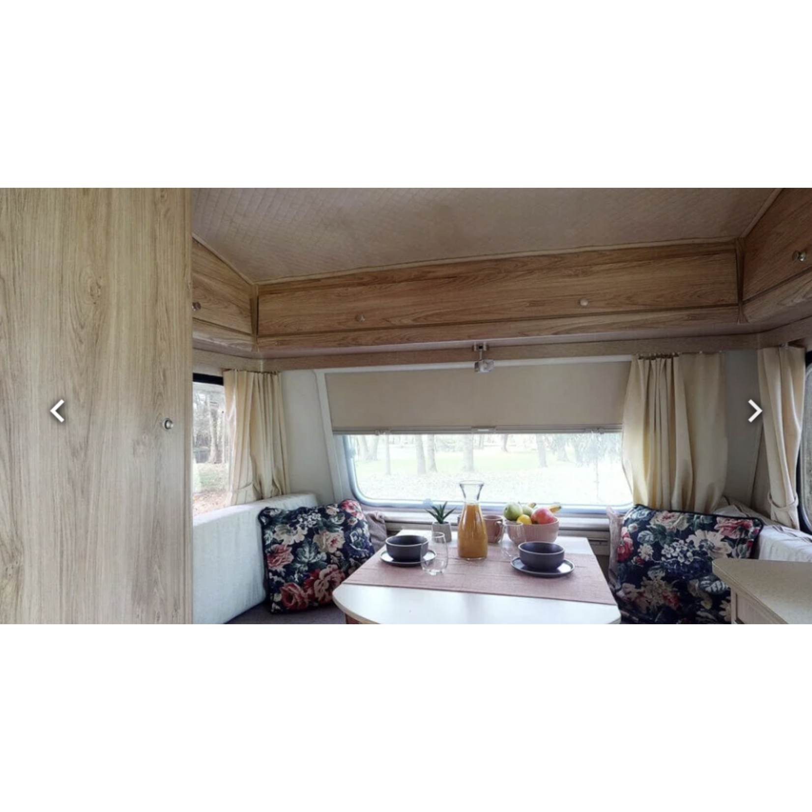 NIEWIADÒW Caravane compacte Niewiadów N126 NT en GFK avec douche et cuisine