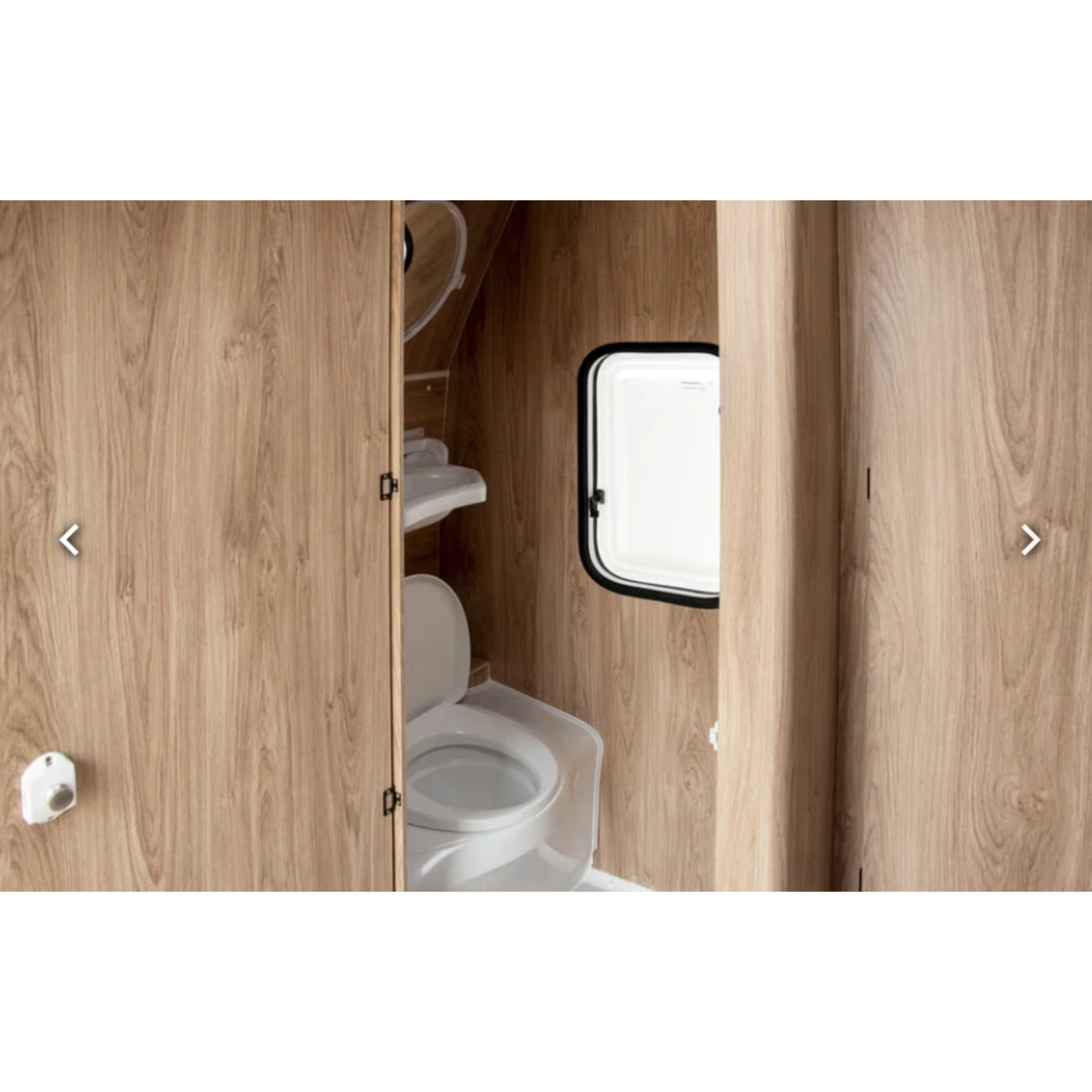 NIEWIADÒW Caravane compacte Niewiadów N126NTL en GFK avec grand couchage