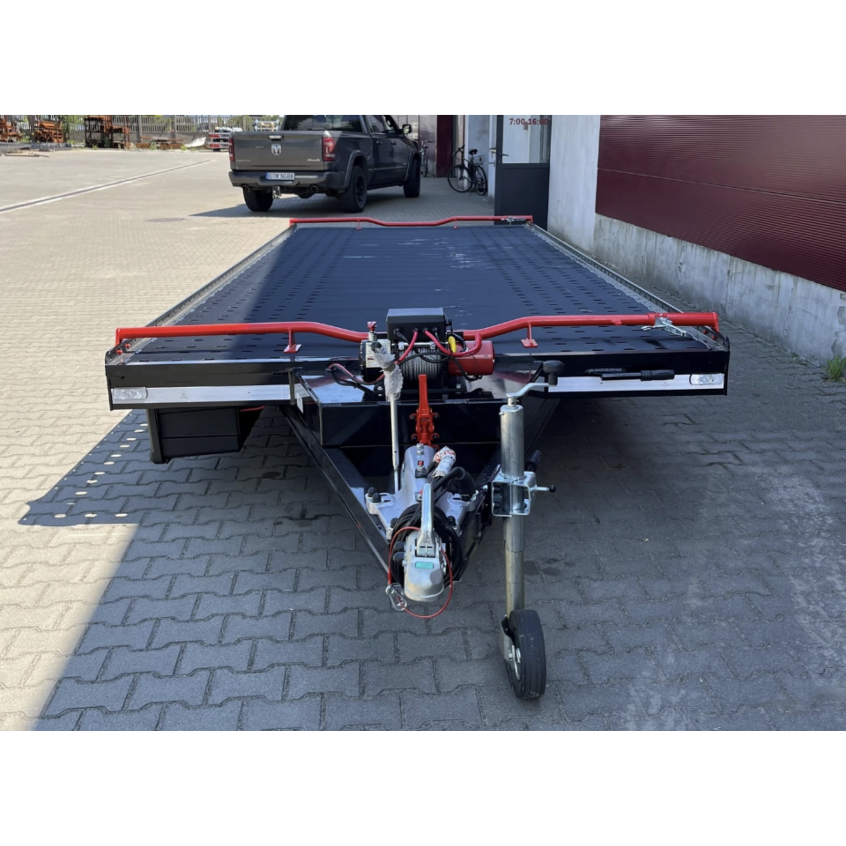Besttrailers Silverstone Alu Black