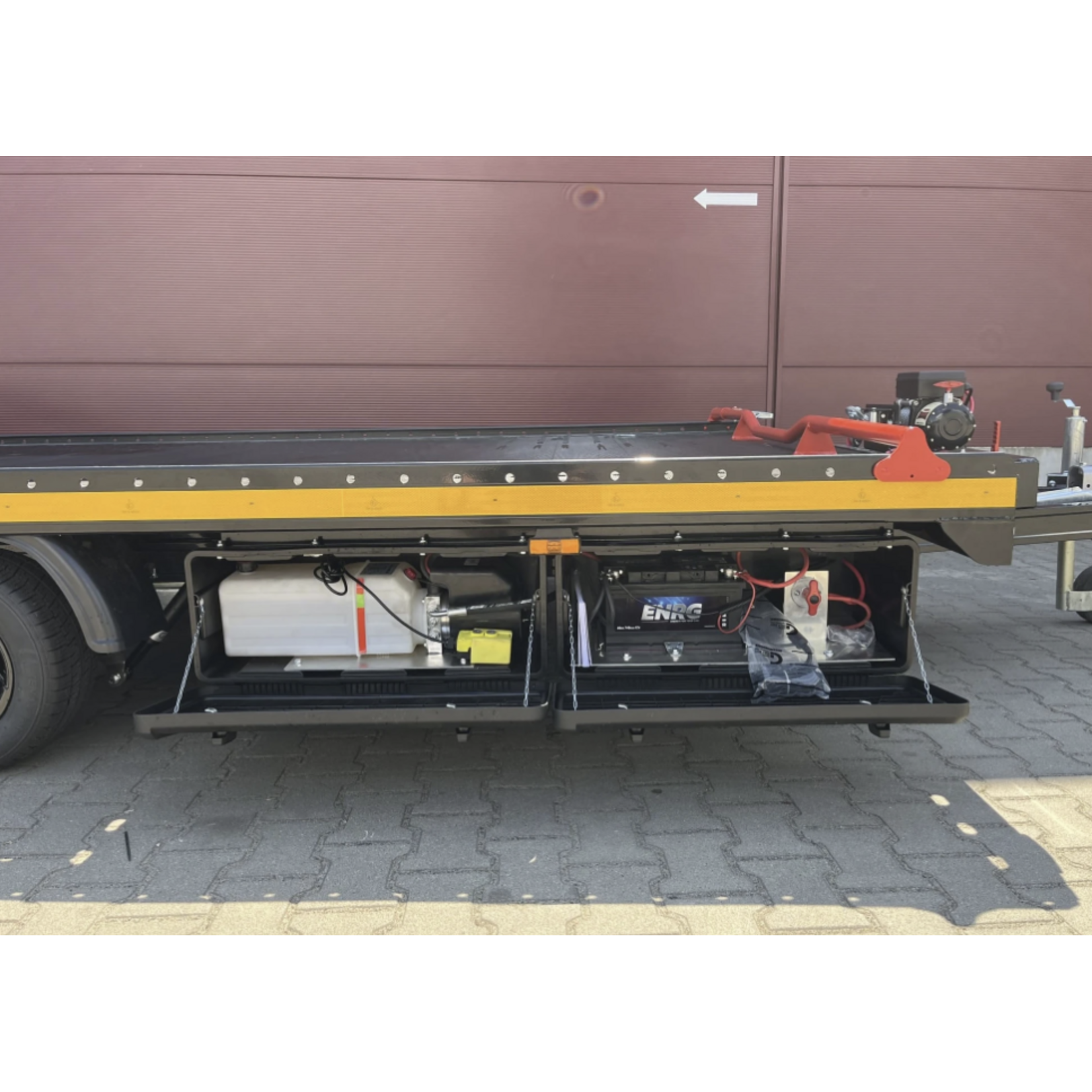 Besttrailers Silverstone Alu Black