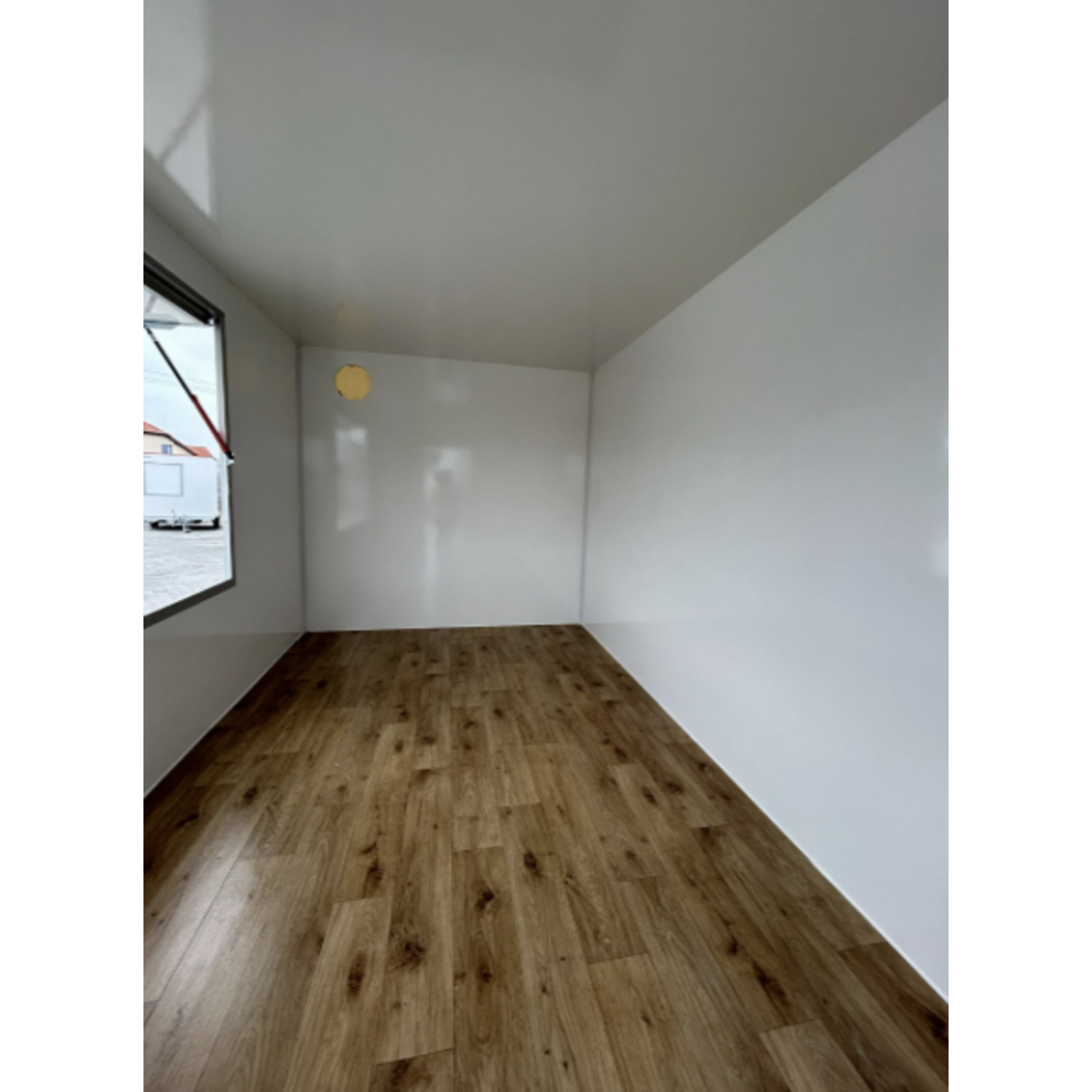 NIEWIADÒW Remorque Magasin Niewiadow BAKERY 6 M – 6 mètres