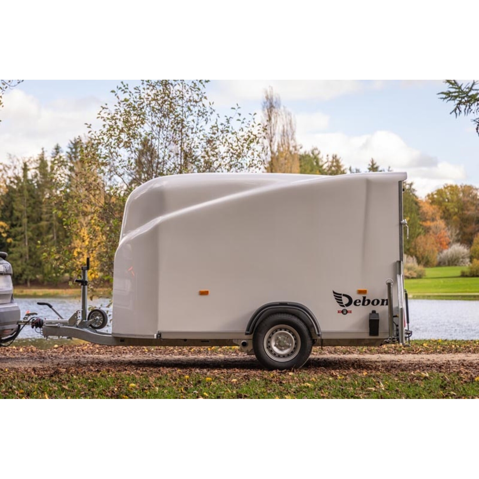 Debon Debon Cargo 1300  Kofferanhänger