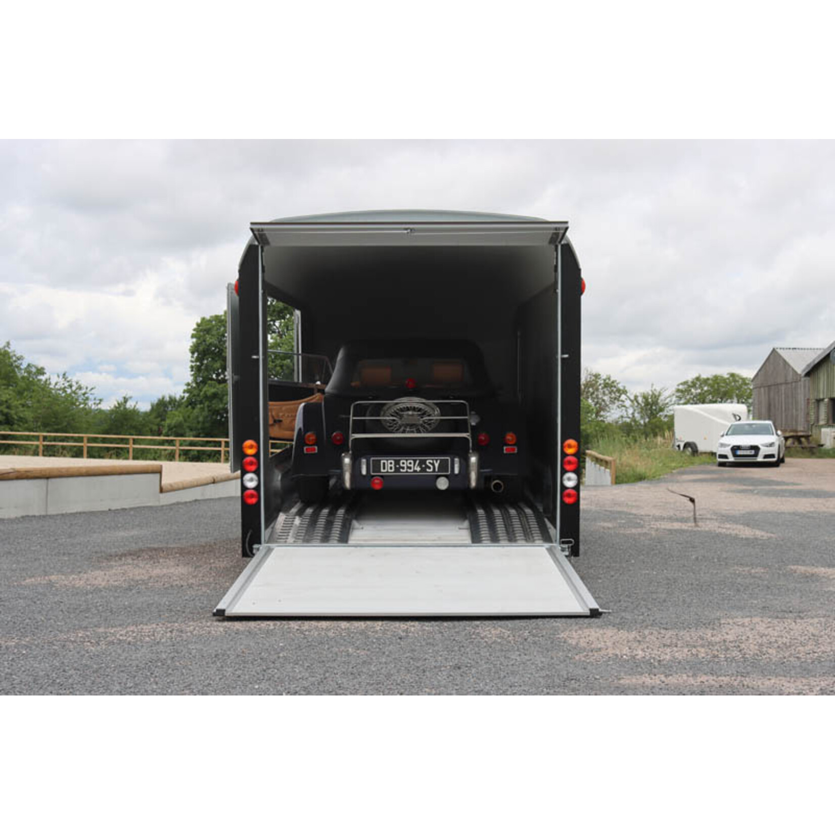 Debon Debon C900 Kofferanhänger