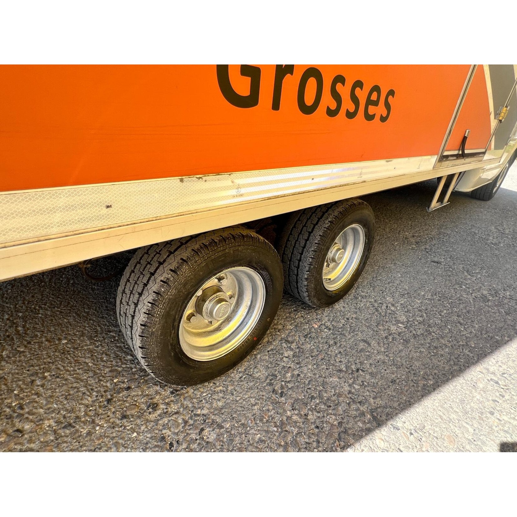 VW T5 Baldinger camion de déménagement avec hayon élévateur