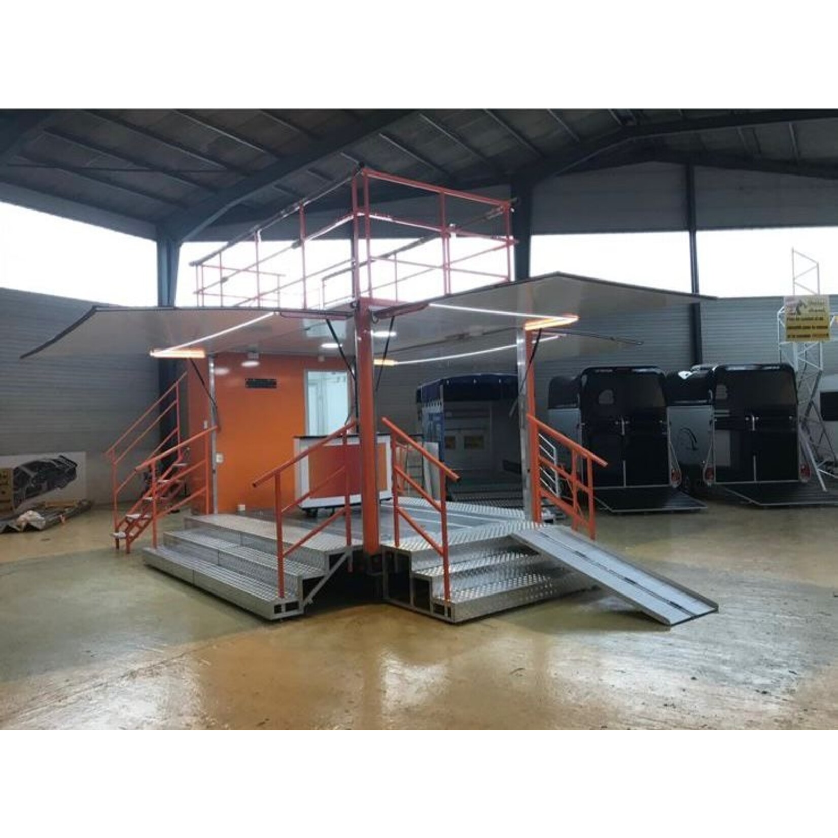Daltec Cargo 25 SP Expo – remorque événementielle – année 07/2019 – 2500 kg