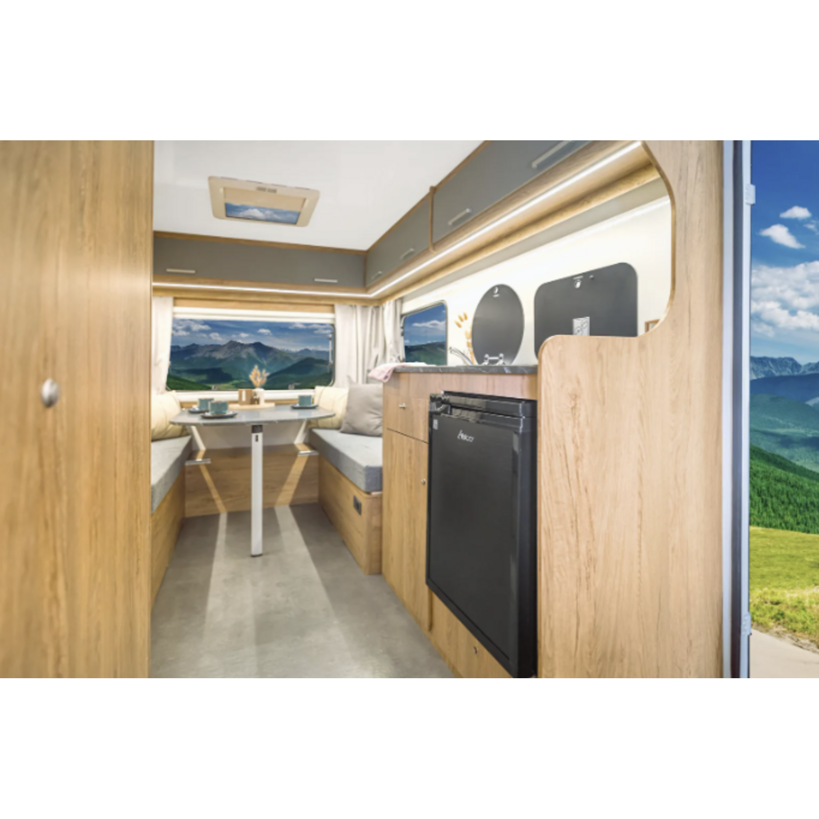 NIEWIADÒW Niewiadow Lazur 3 – Caravane compacte