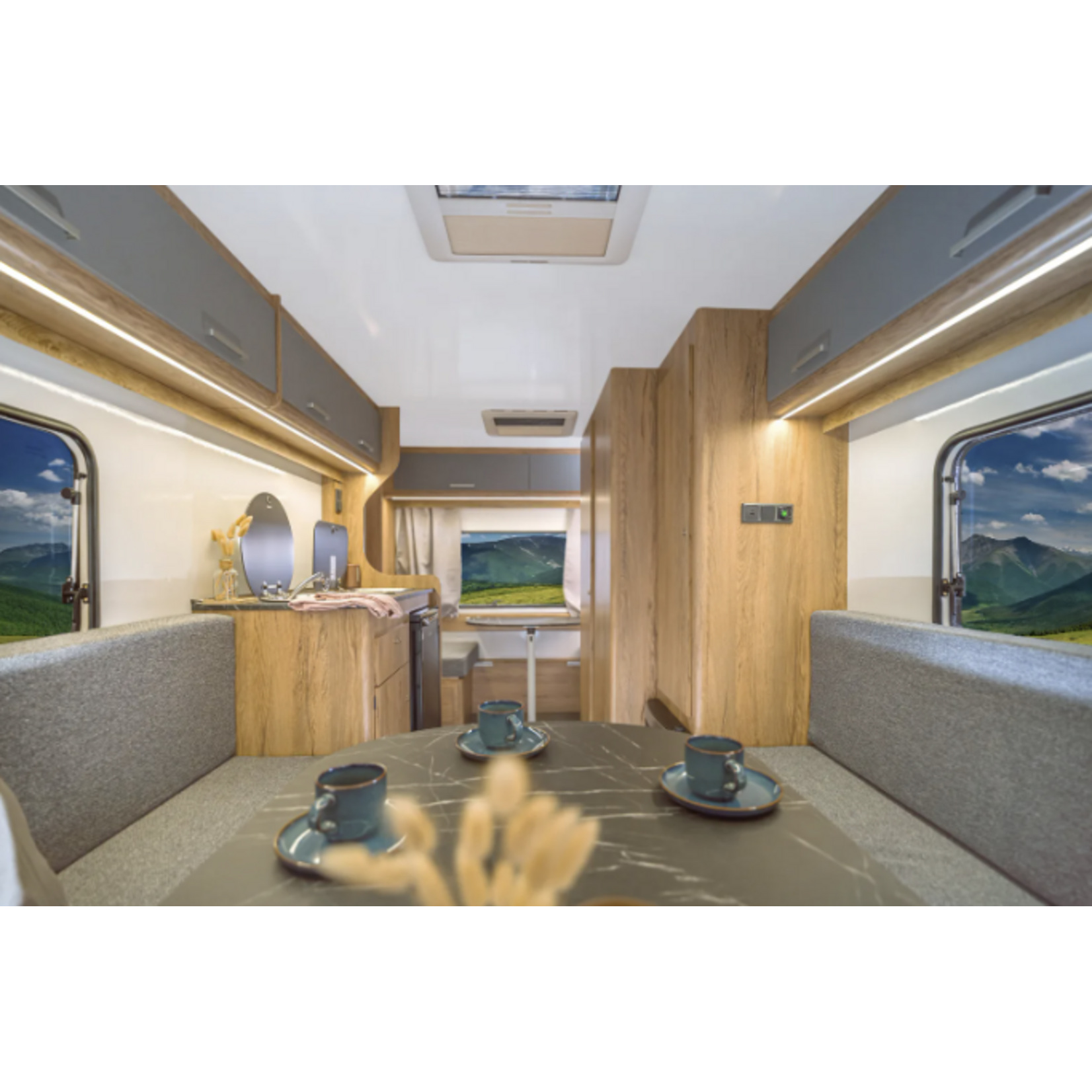 NIEWIADÒW Niewiadów Lazur 4 Family – Caravane familiale pour 4 personnes