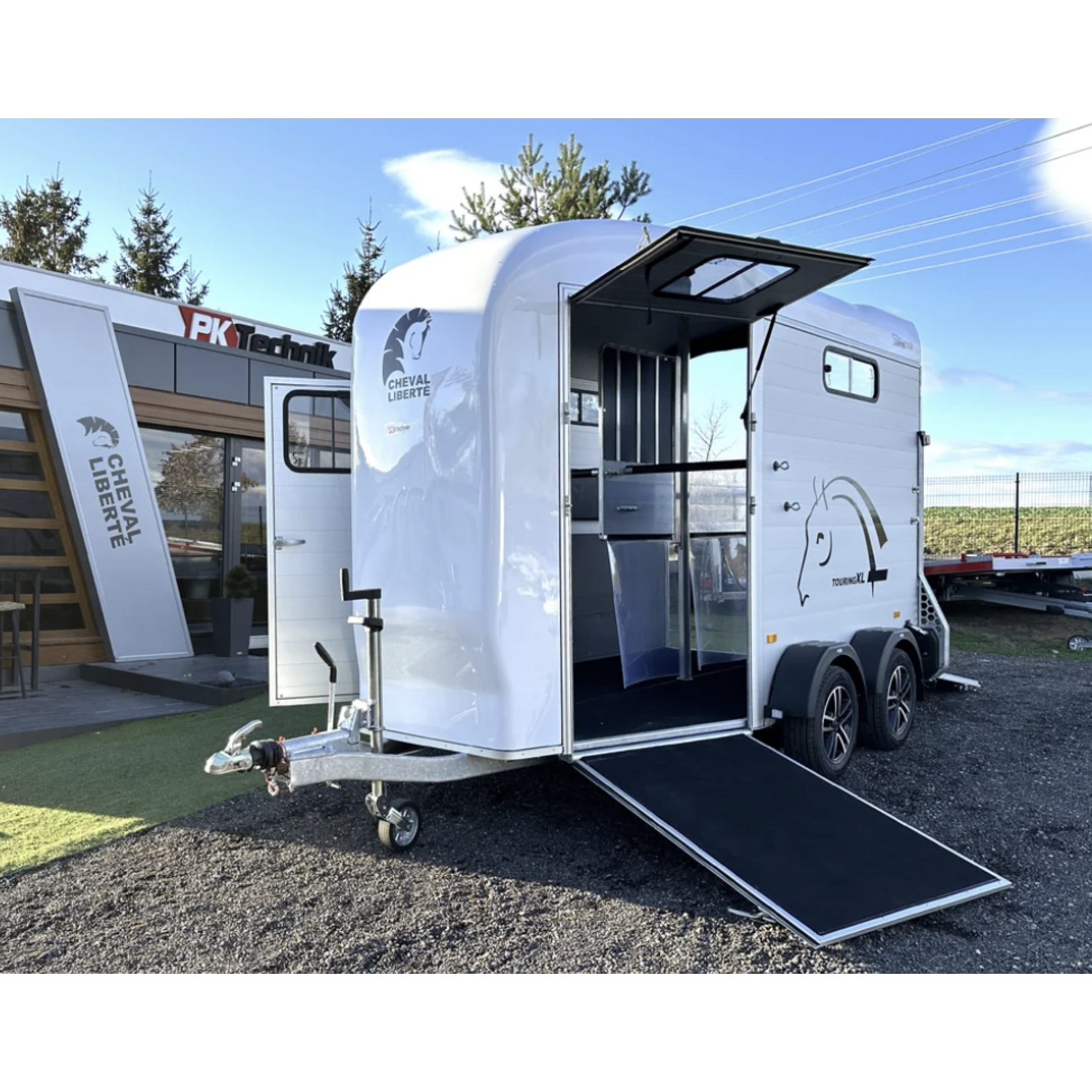 Cheval Liberté Cheval Liberté Touring XL 2 Doors - Pferdetransporter