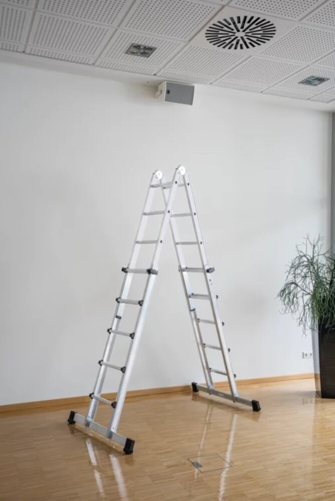 Munk Telescoopladder, 4x3 sporten met stabilisatiebalk Munk Telescoopladder, 4x3 sporten met stabilisatiebalk