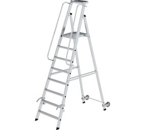 Roossien Verrijdbare platformtrap met 8 treden en leuning Roossien Verrijdbare platformtrap met 8 treden en leuning