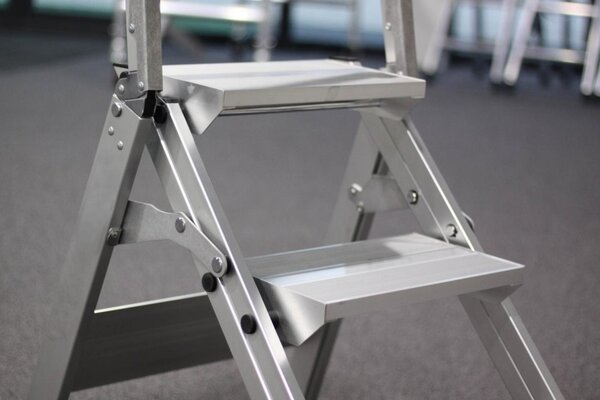 Roossien Enkele klaptrap, 5 treden en steunbeugel