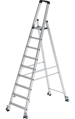 Munk Aluminium industrietrap, 9 treden, verrijdbaar Munk Aluminium industrietrap, 9 treden, verrijdbaar