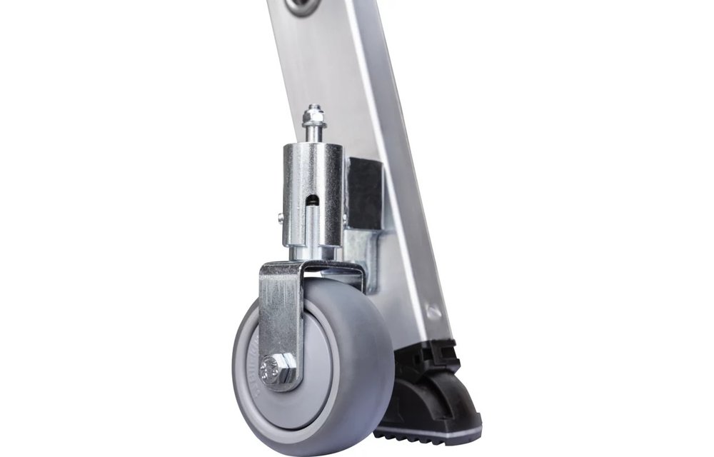 Aluminium industrietrap, 9 treden, verrijdbaar