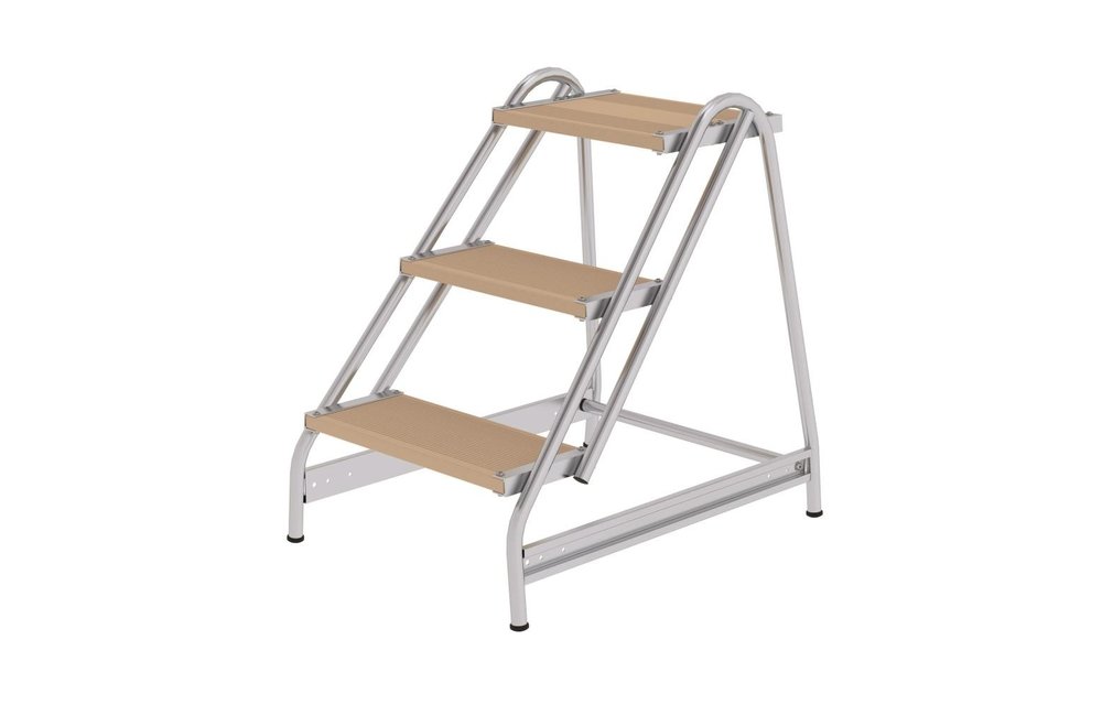 Plateautrap, 3 houten treden