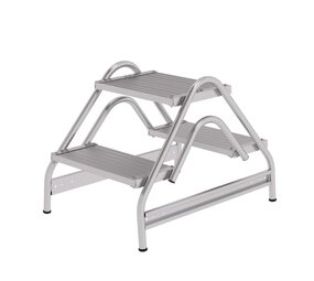 Munk Dubbelzijdige plateautrap, 2x2 aluminium treden Munk Dubbelzijdige plateautrap, 2x2 aluminium treden