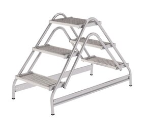 Munk Dubbelzijdige plateautrap, 2x3 staal roostertreden Munk Dubbelzijdige plateautrap, 2x3 staal roostertreden
