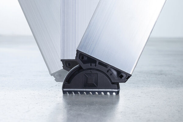 Munk Aluminium enkele ladder, 20 sporten met Nivello-stabilisatiebalk Munk Aluminium enkele ladder, 20 sporten met Nivello-stabilisatiebalk