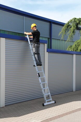 Munk Aluminium enkele trap, 12 treden met stabilisatiebalk Munk Aluminium enkele trap, 12 treden met stabilisatiebalk