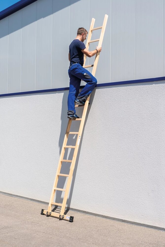 Roossien Houten enkele ladder, 14 sporten met stabilisatiebalk