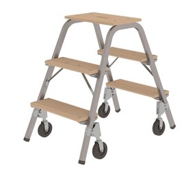 Roossien Stalen opstap met 3 houten treden, bokwielen en drukveer rem