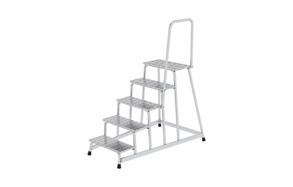 Plateautrap, 5 treden met handleuning