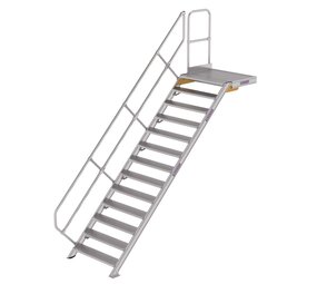 Munk Vaste trap met platform 45°, 13 treden (1.000mm breed) Munk Vaste trap met platform 45°, 13 treden (1.000mm breed)