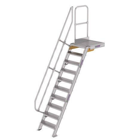 Munk Vaste trap met platform 60°, 10 treden (600mm breed) Munk Vaste trap met platform 60°, 10 treden (600mm breed)