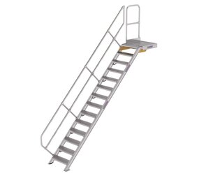 Munk Vaste trap met platform 45°, 14 treden (600mm breed) Munk Vaste trap met platform 45°, 14 treden (600mm breed)