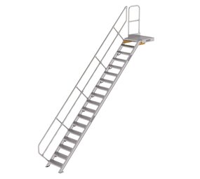 Roossien Vaste trap met platform 45°, 18 treden (600mm breed)
