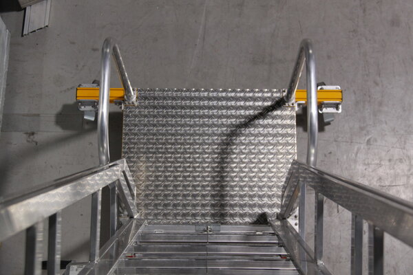 Roossien Tankwagenladder Type 2