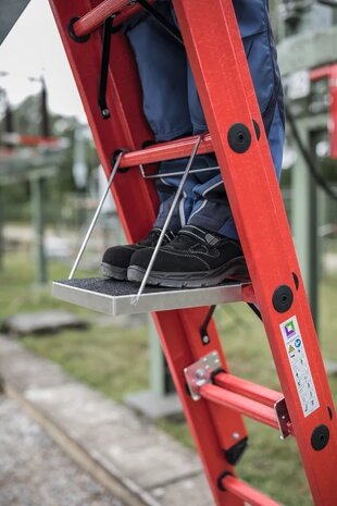 Roossien Inhangtrede voor ladder