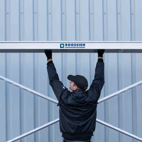 Roossien Rolsteiger compleet 1350x2500 — 10,2m werkhoogte Roossien Rolsteiger compleet 1350x2500 — 10,2m werkhoogte