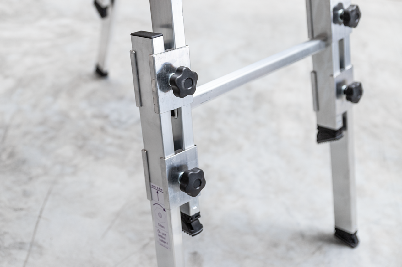 Roossien Aluminium telescopische dubbele ladder, 2x5 sporten Roossien Aluminium telescopische dubbele ladder, 2x5 sporten