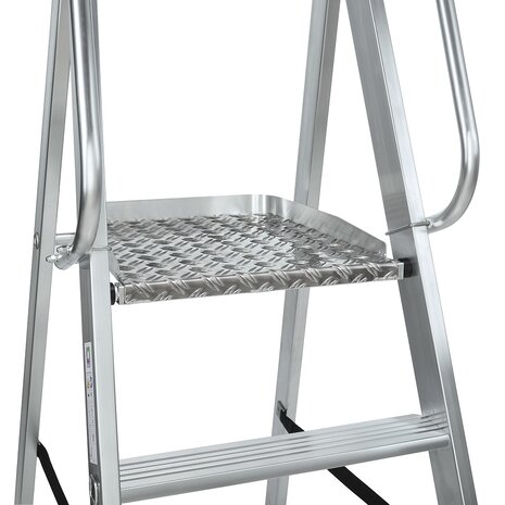 Munk Platformtrap, 7 treden met leuning Munk Platformtrap, 7 treden met leuning
